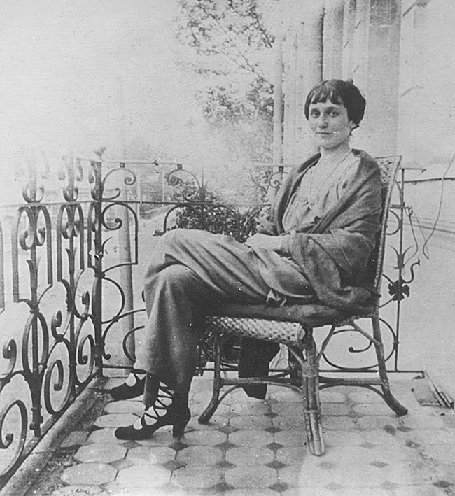 Anna Akhmatova on the balcony of the artists Dmitry Kardovsky and Olga Della-Vos-Kardovskaya. Tsarskoye Selo. 1915
